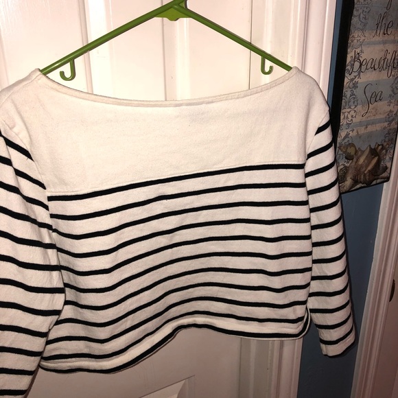 Striped Crop Top - Picture 3 of 3